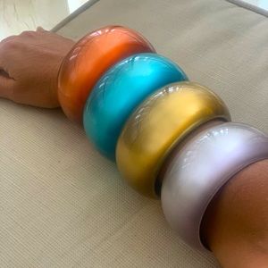 4 Big & Chunky Multi-Colored Set of Frosted Bangles